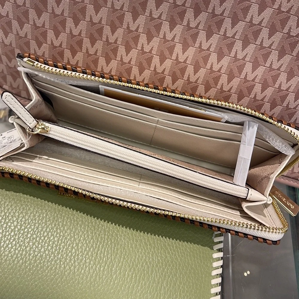 Michael Kors Jet Set Travel Large Pebble Leather Quarter-Zip Wallet NWT